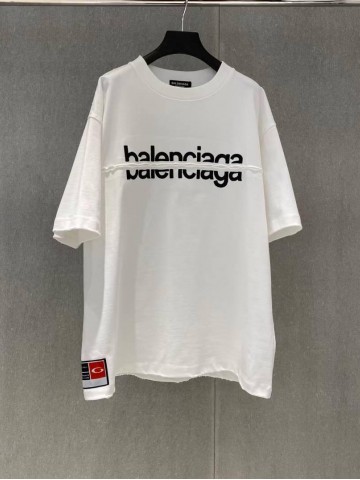 Футболка Balenciaga