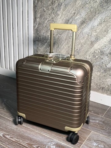 Чемодан Rimowa