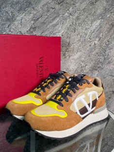 Кроссовки Valentino