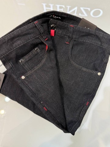 Джинсы Kiton