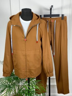 Костюм Kiton