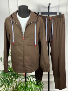 Костюм Kiton