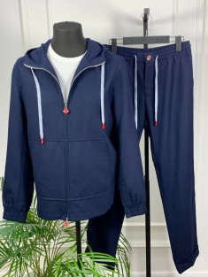Костюм Kiton