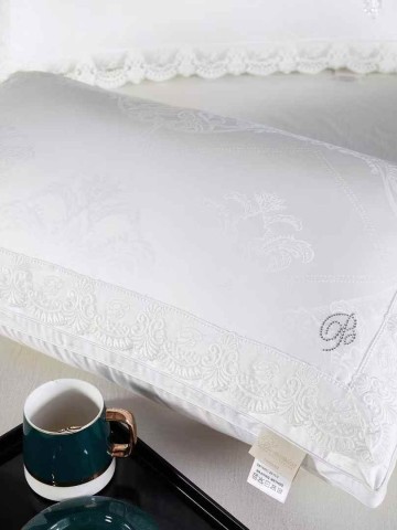 Подушка Blumarine Home 50х70 см