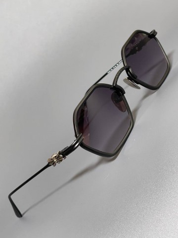 Солнцезащитные очки Chrome Hearts
