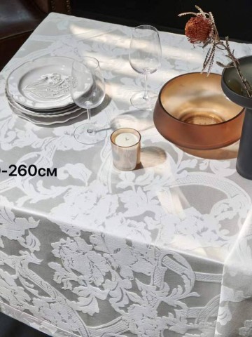 Скатерть Blumarine Home 180x260 см
