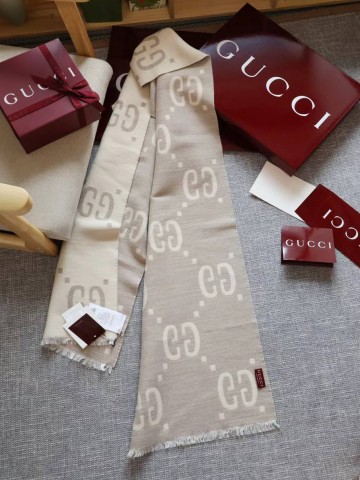 Шарф Gucci 35х190 см