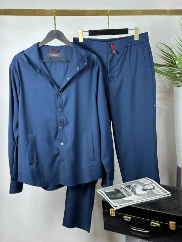 Прогулочный костюм Kiton