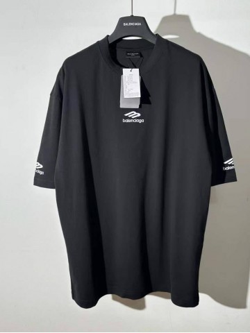 Футболка Balenciaga