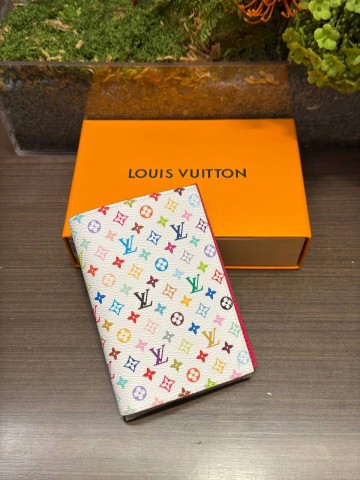 Обложка на паспорт Louis Vuitton