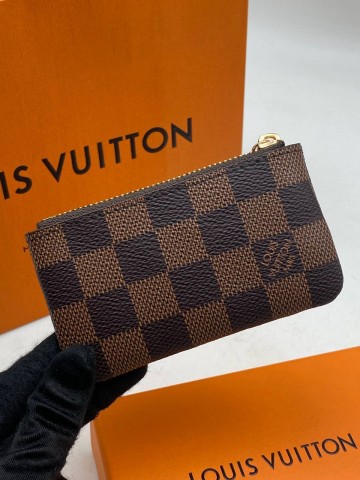 Ключница Louis Vuitton