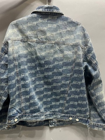 Джинсовая куртка Balenciaga