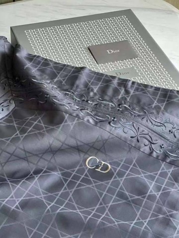 Комплект постельного белья Dior