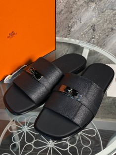 Шлепанцы Hermes