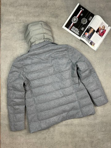 Пуховик Kiton