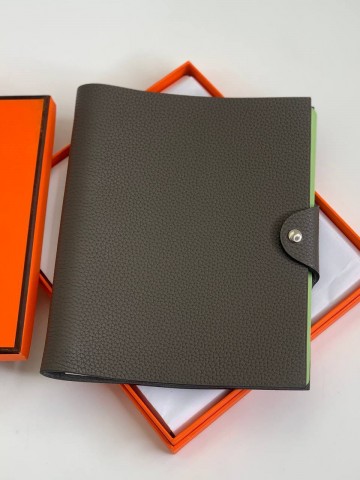 Блокнот Hermes 22,5х18,5 см