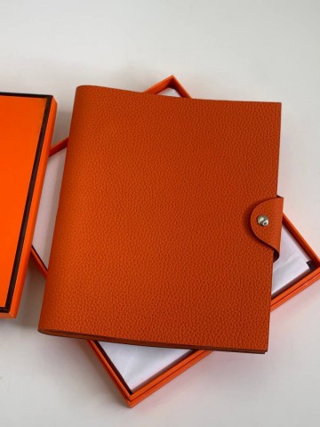 Блокнот Hermes 22,5х18,5 см