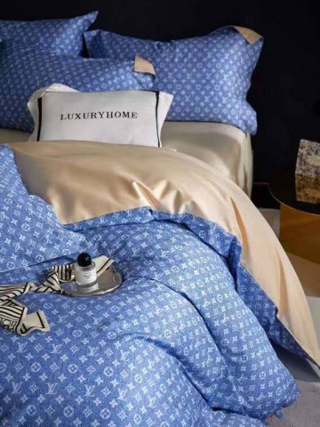 Комплект постельного белья Louis Vuitton