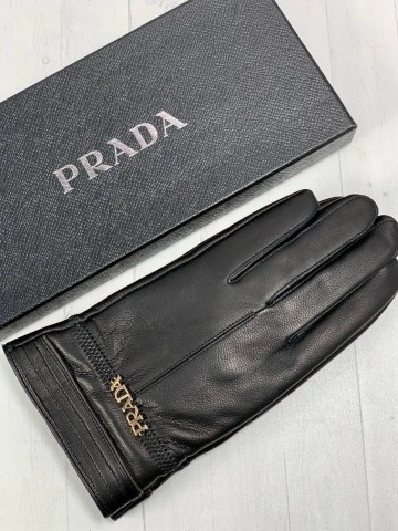 Перчатки Prada