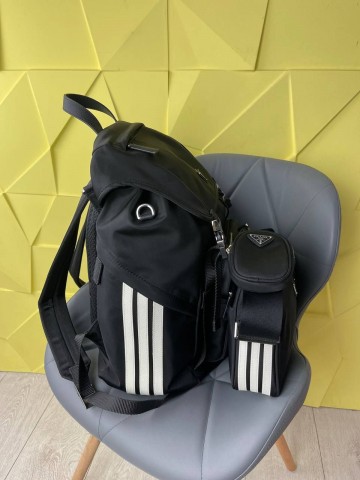Сумка Prada