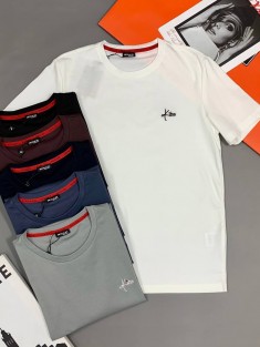 Футболка Kiton