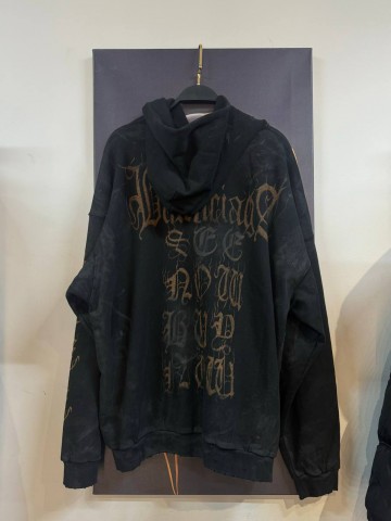 Толстовка Balenciaga