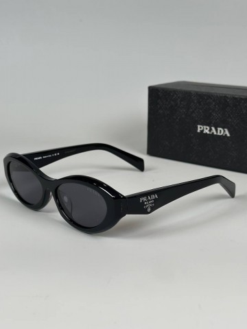 Очки Prada