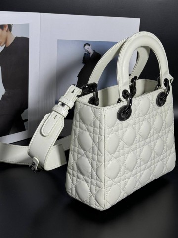 Сумка Dior 20 см