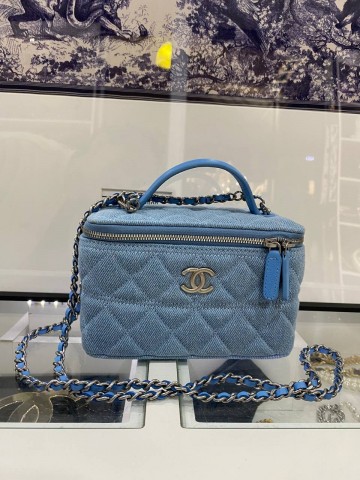 Сумка CHANEL