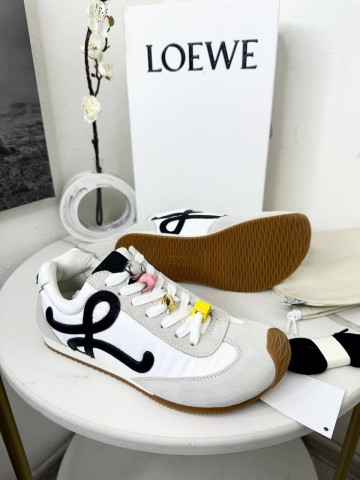 Кроссовки Loewe