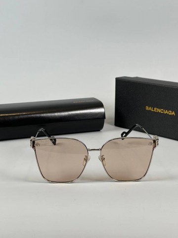 Очки Balenciaga