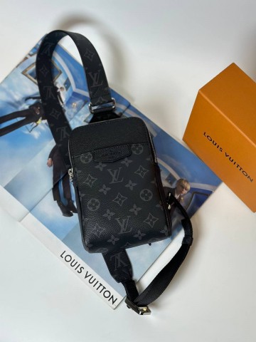 Сумка-слинг Louis Vuitton