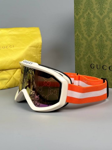 Горнолыжные очки Gucci