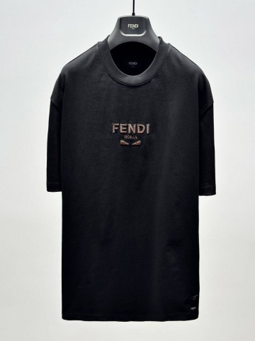 Футболка Fendi