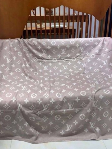 Плед Louis Vuitton