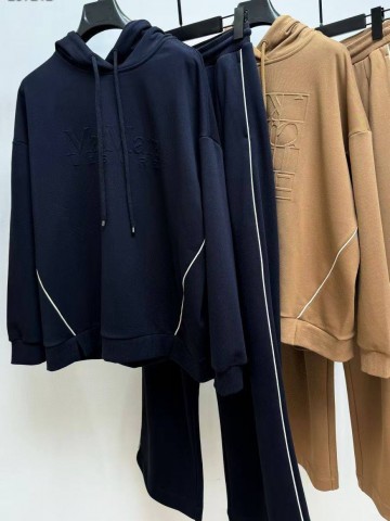 Костюм MaxMara
