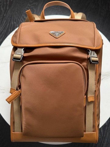 Рюкзак Prada