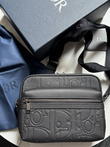 Сумка-мессенджер Christian Dior