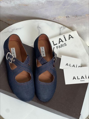 Балетки Alaia