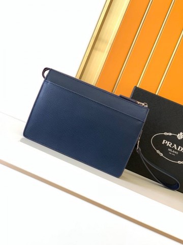 Клатч Prada
