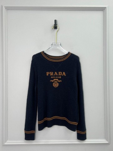 Свитер Prada