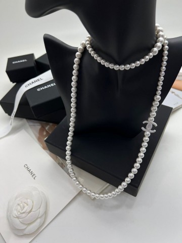Колье CHANEL