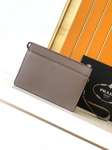 Клатч Prada