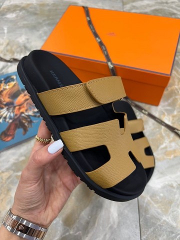 Шлепанцы Hermes