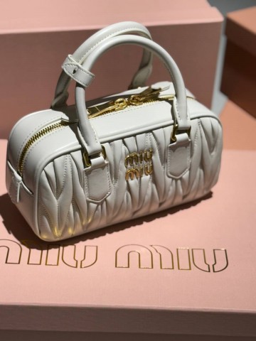 Сумка MIU MIU