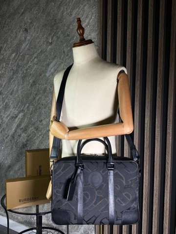 Деловая сумка Burberry