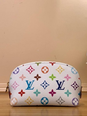 Косметичка Louis Vuitton