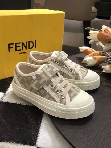 Кеды Fendi