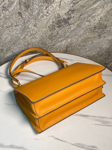Сумка Prada