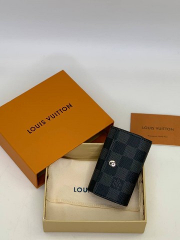 Ключница Louis Vuitton